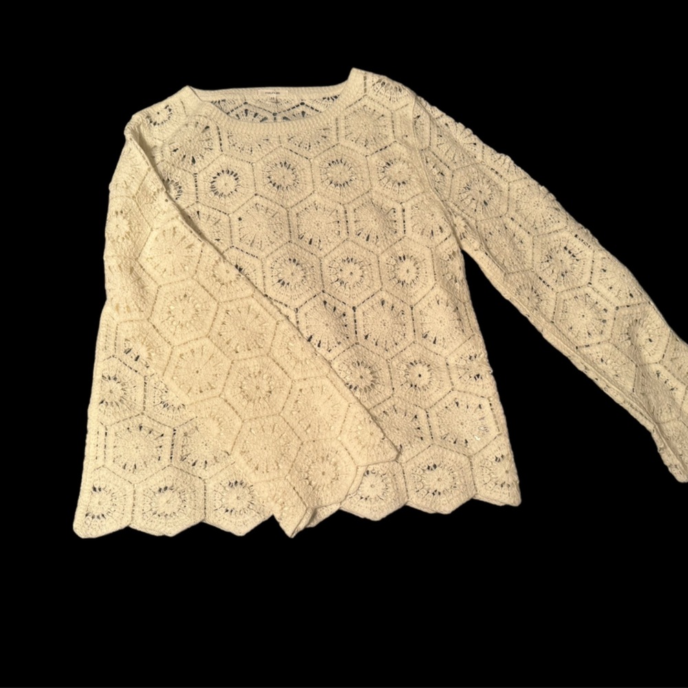 Maurice’s White/Light Cream Crochet Long Sleeve Top